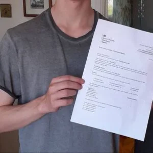 Can i drive in USA with a UK licence